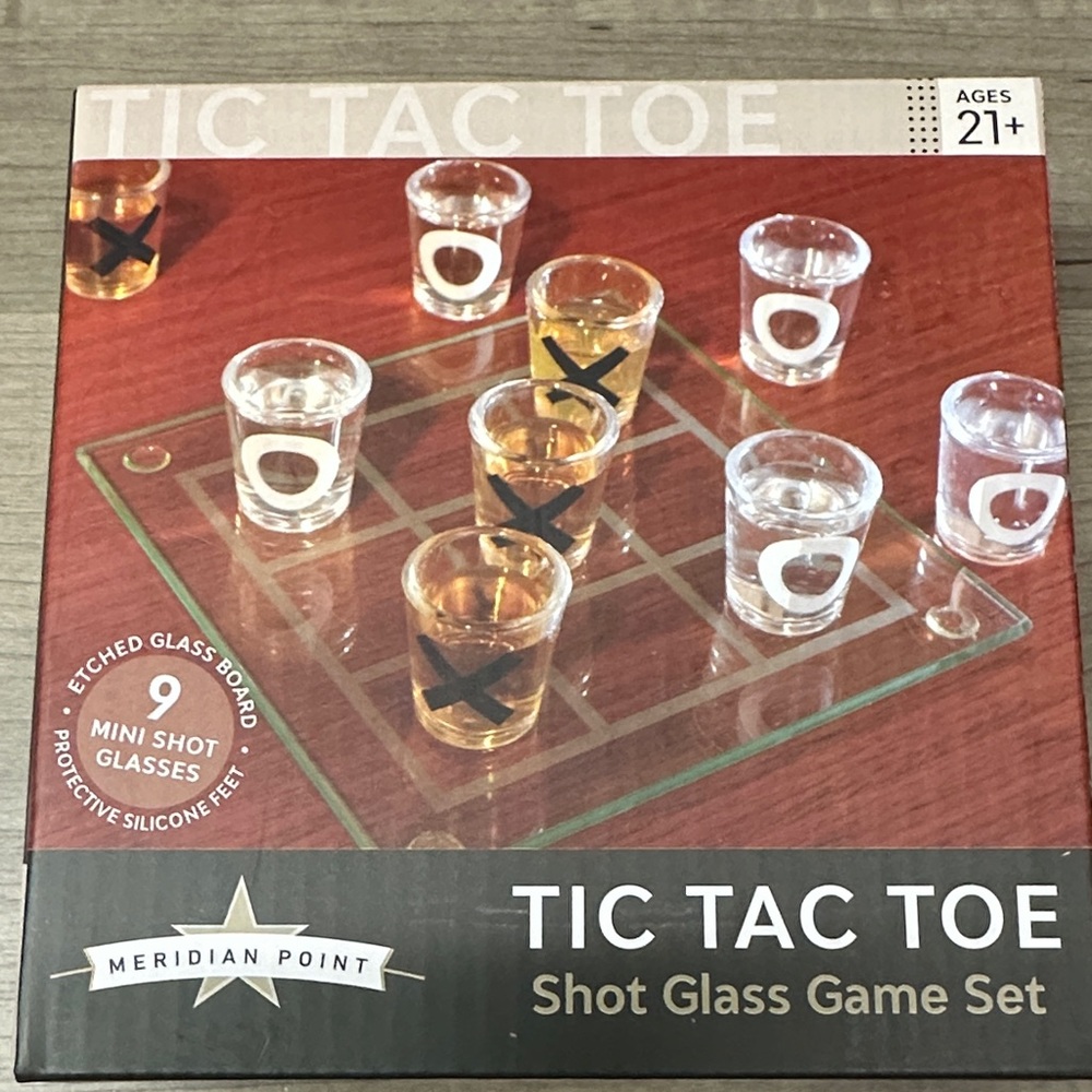 Tic Tac Toe Shot Glass Game Set - Clear and Black